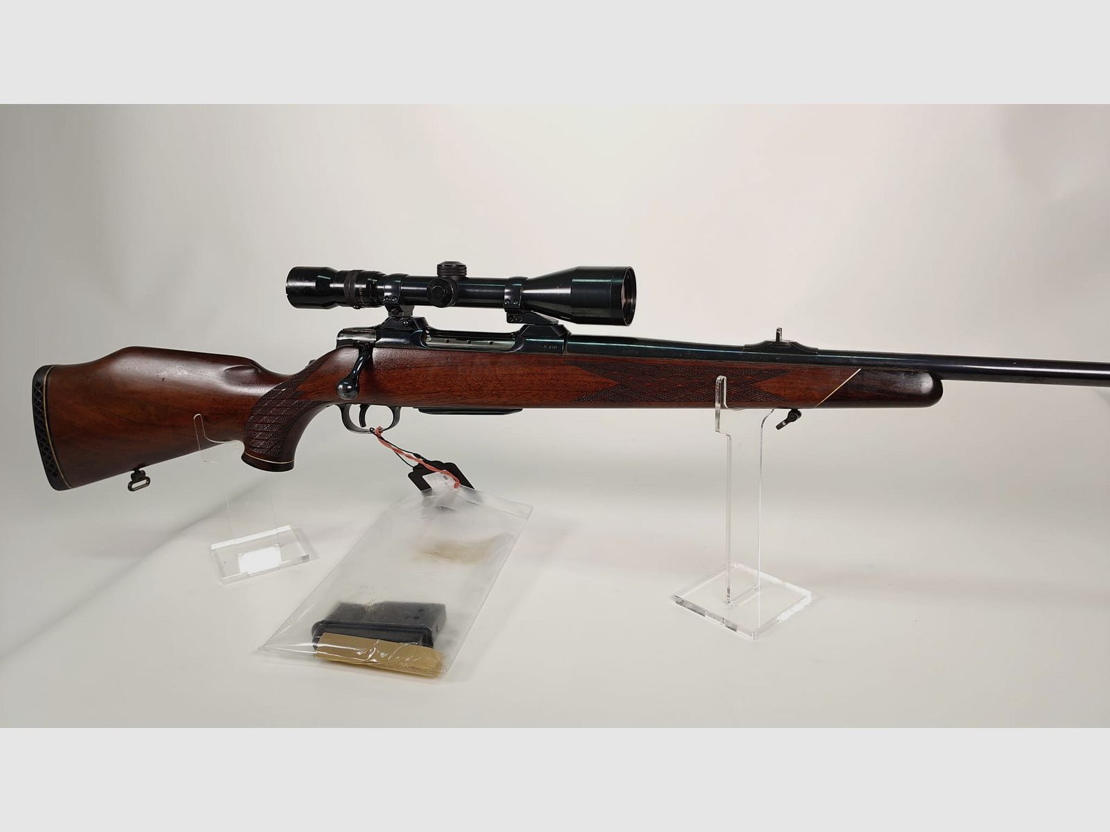 Sauer & Sohn Mod. 80 8x68S inkl. Kahles HELIA-Super 3-9x44