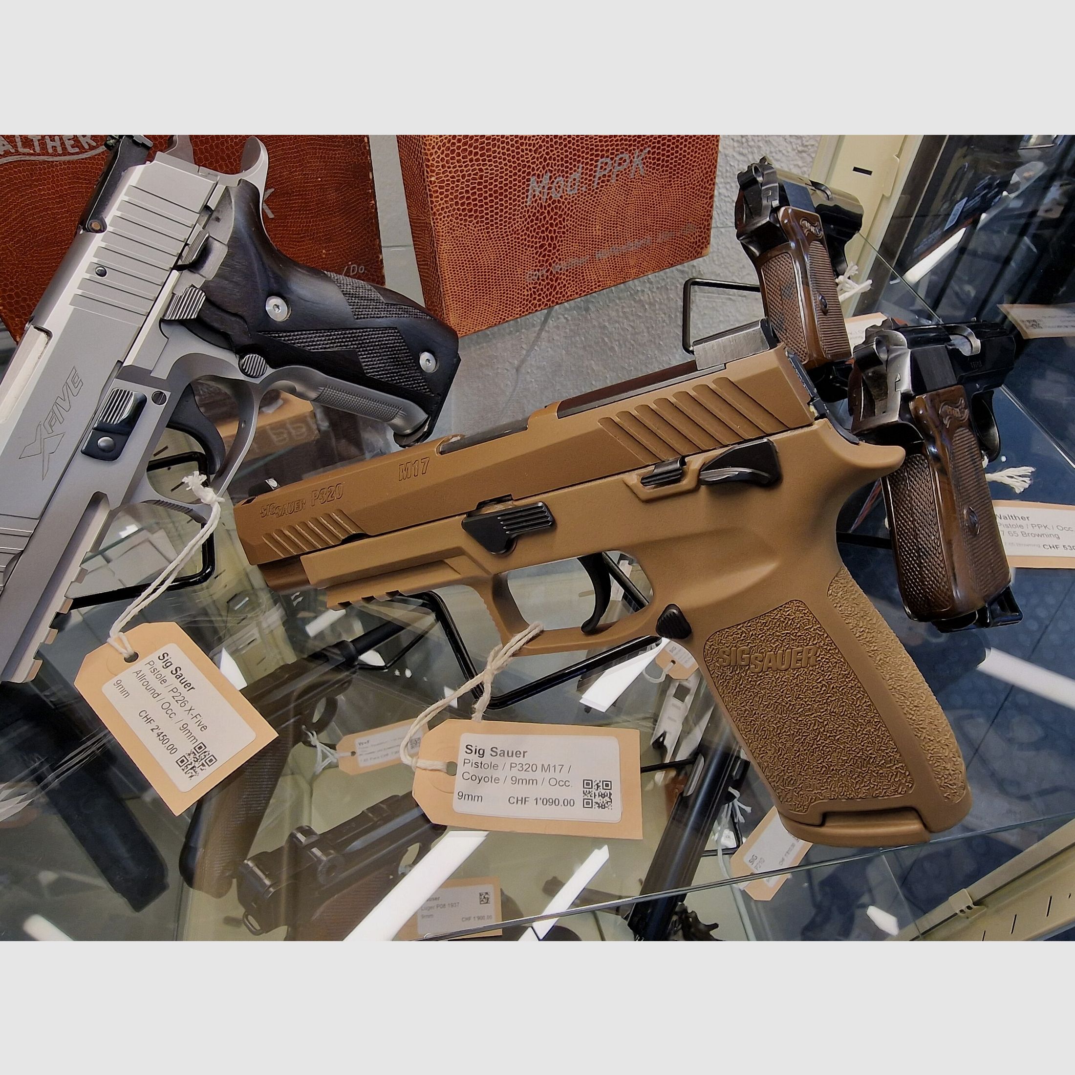 Sig Sauer – Pistole / P320 M17 / Coyote / 9mm / Occ., Bild 2 von 2