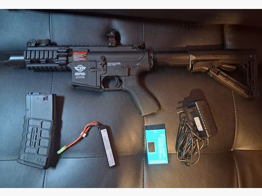 Airsoft-geweer. G&G Firehawk HC-05