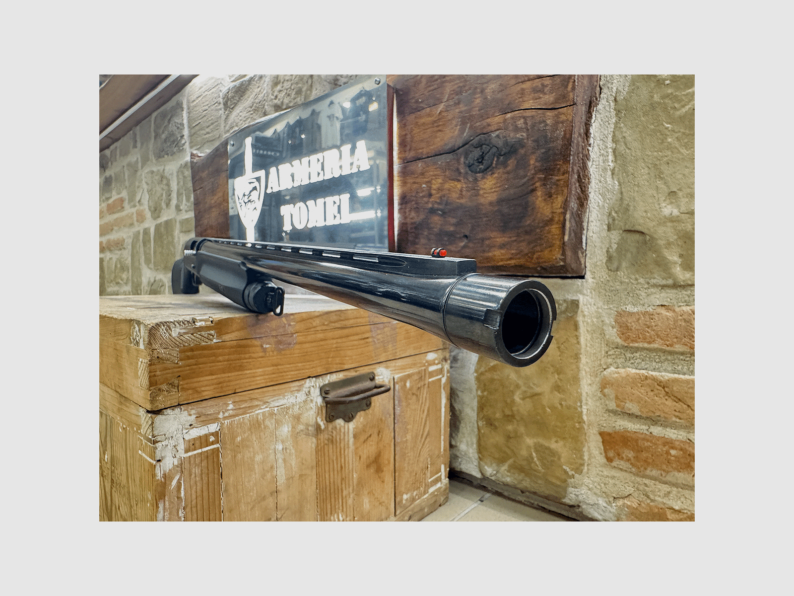 USED – SEMIAUTOMATIC GUN – BENELLI MOD. SUPER 90 cal. 12, image 3 of 5