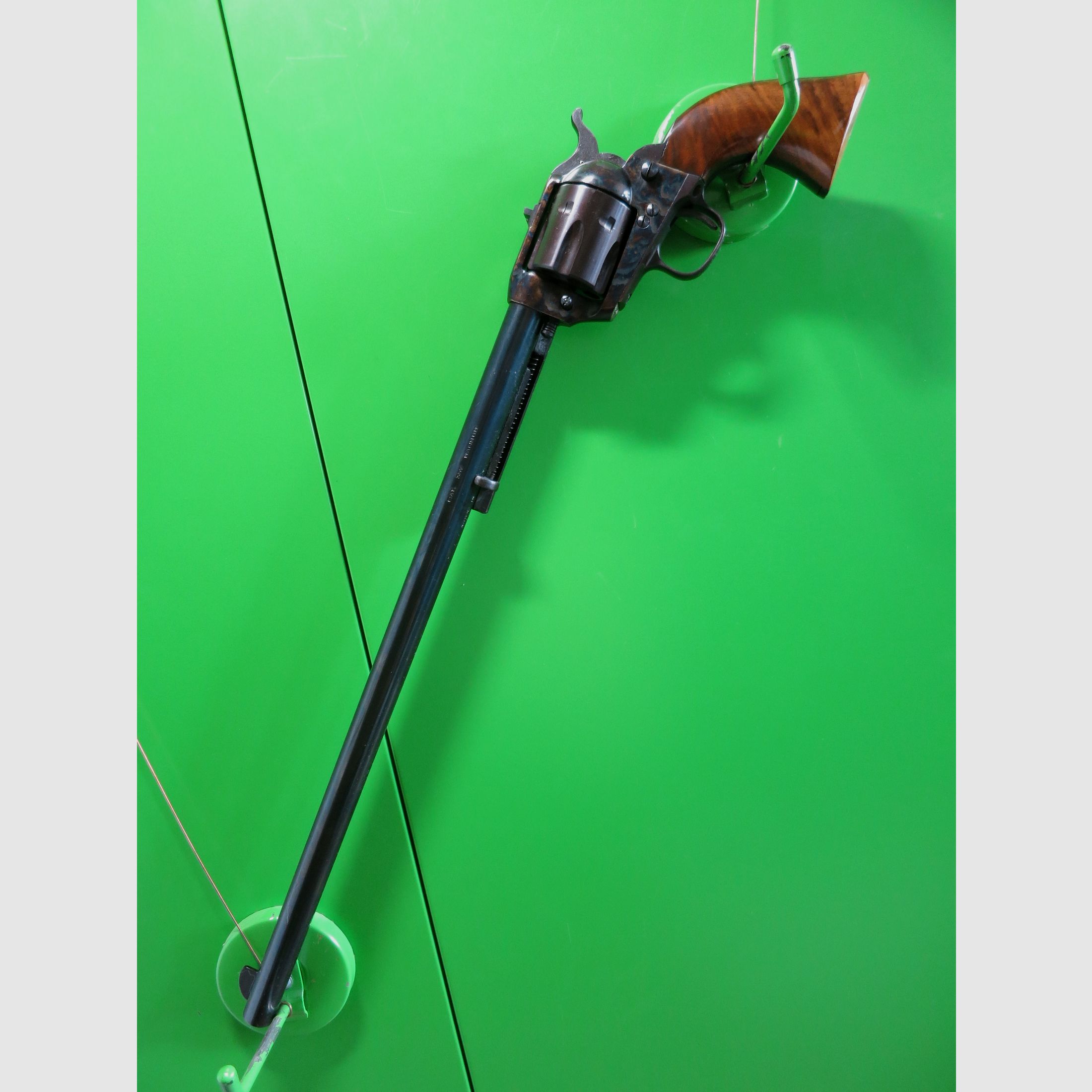 Western revolver, Armi Jäger (Dakota) Italy Frontier Buntline, caliber .357, 16.5" barrel, replica: Colt M1873 #71