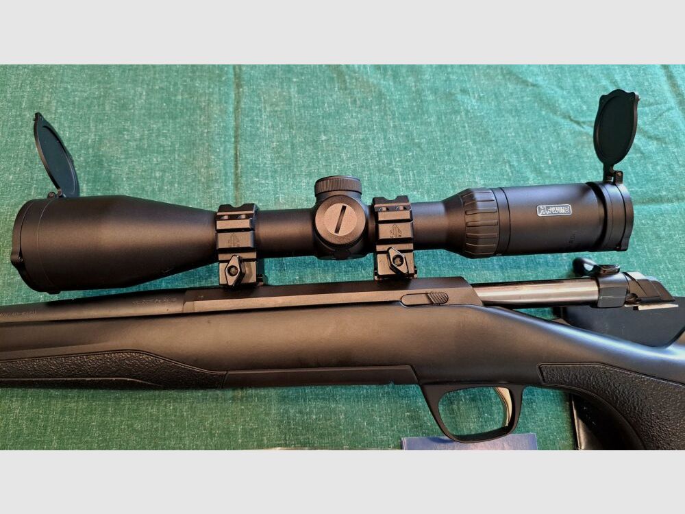 Browning	 XBOLT Composite Schwarz