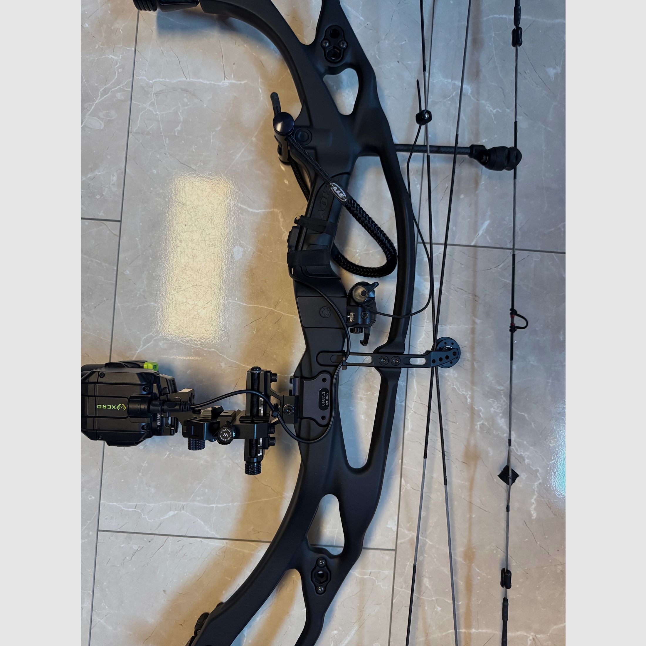 Hoyt Carbon RX-7 Ultra mit Garmin Xero A1i Pro – Top Zustand