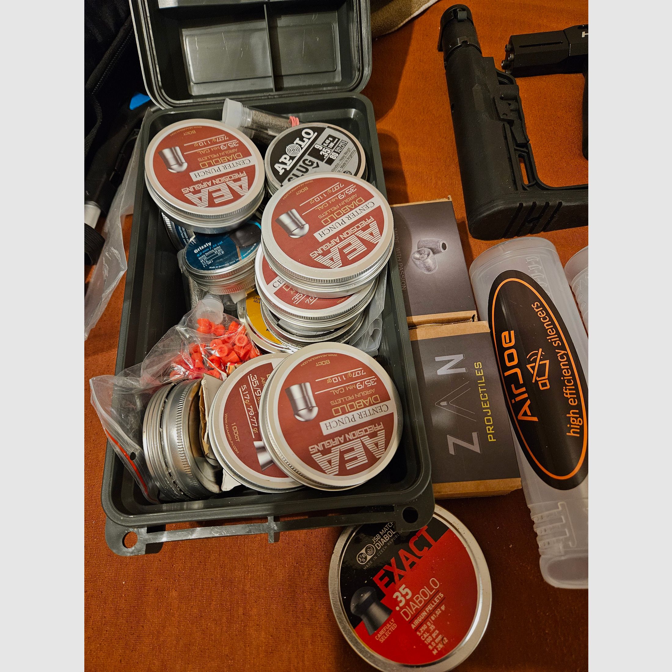 HP Max MK2 as good as new with accessories