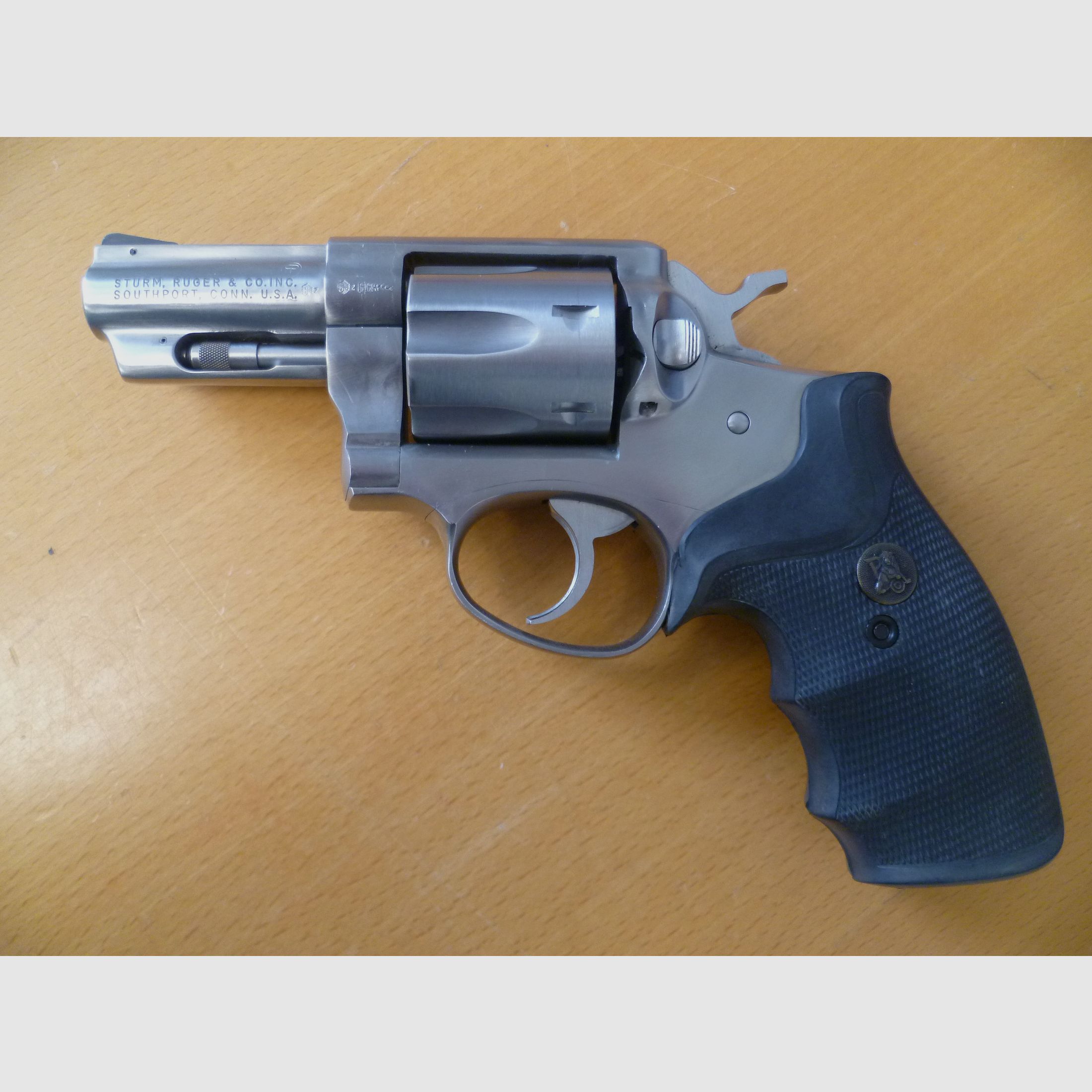 Revolver Ruger Speed-Six .357 Magnum