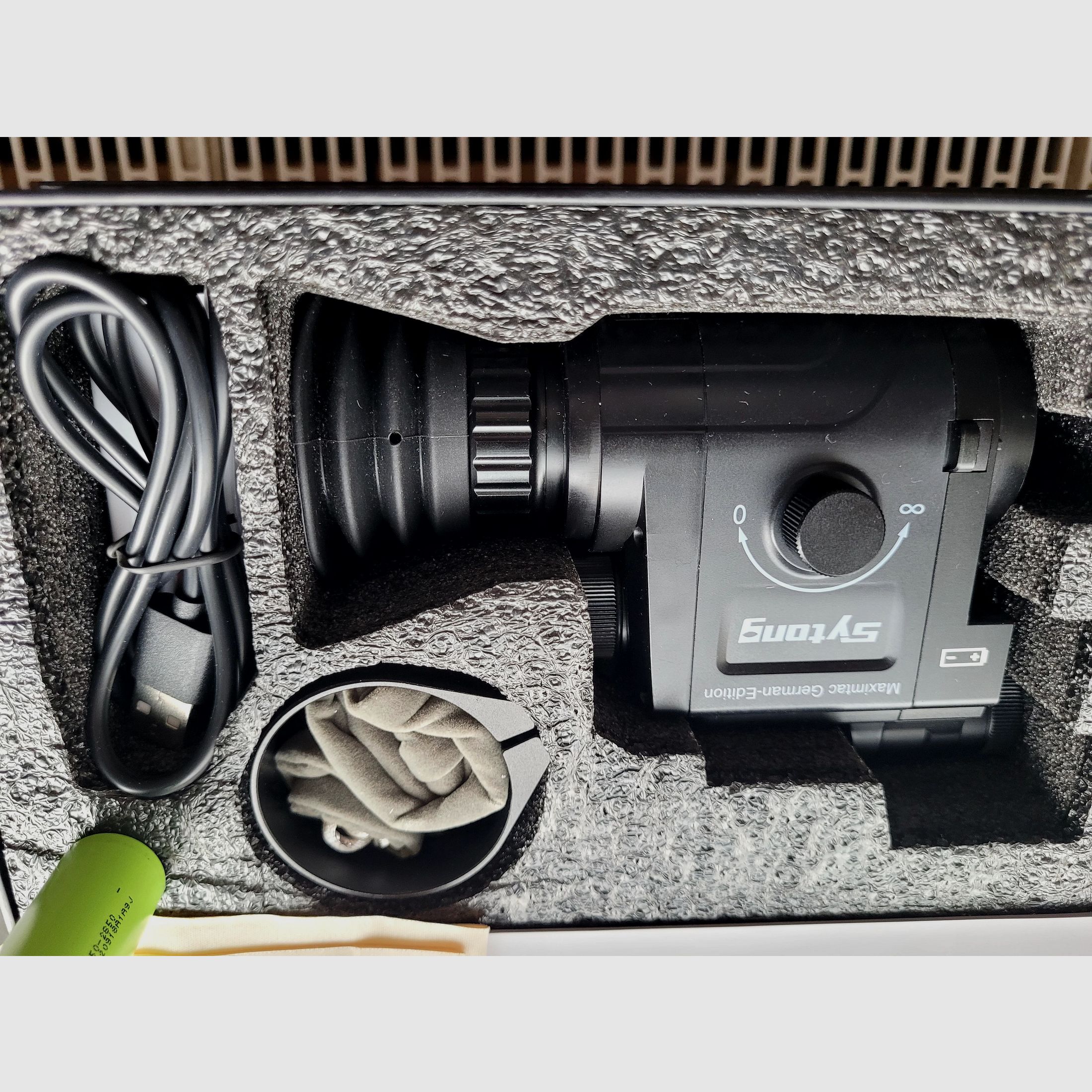 Sytong HT-77 Nachtzicht voorzetstuk 940 nm absoluut NIEUW!