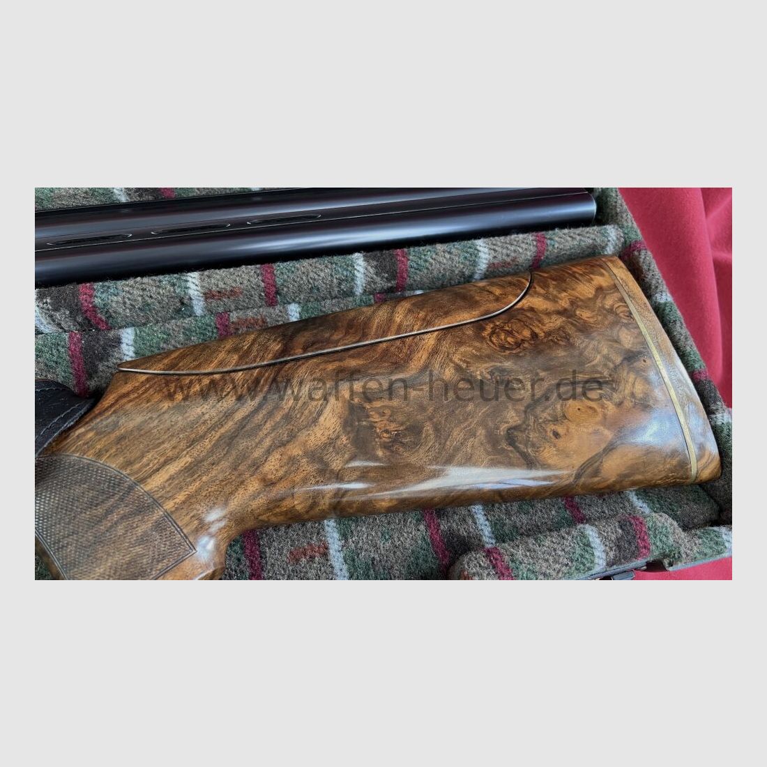 Perazzi	 MX8, Holzklasse 12