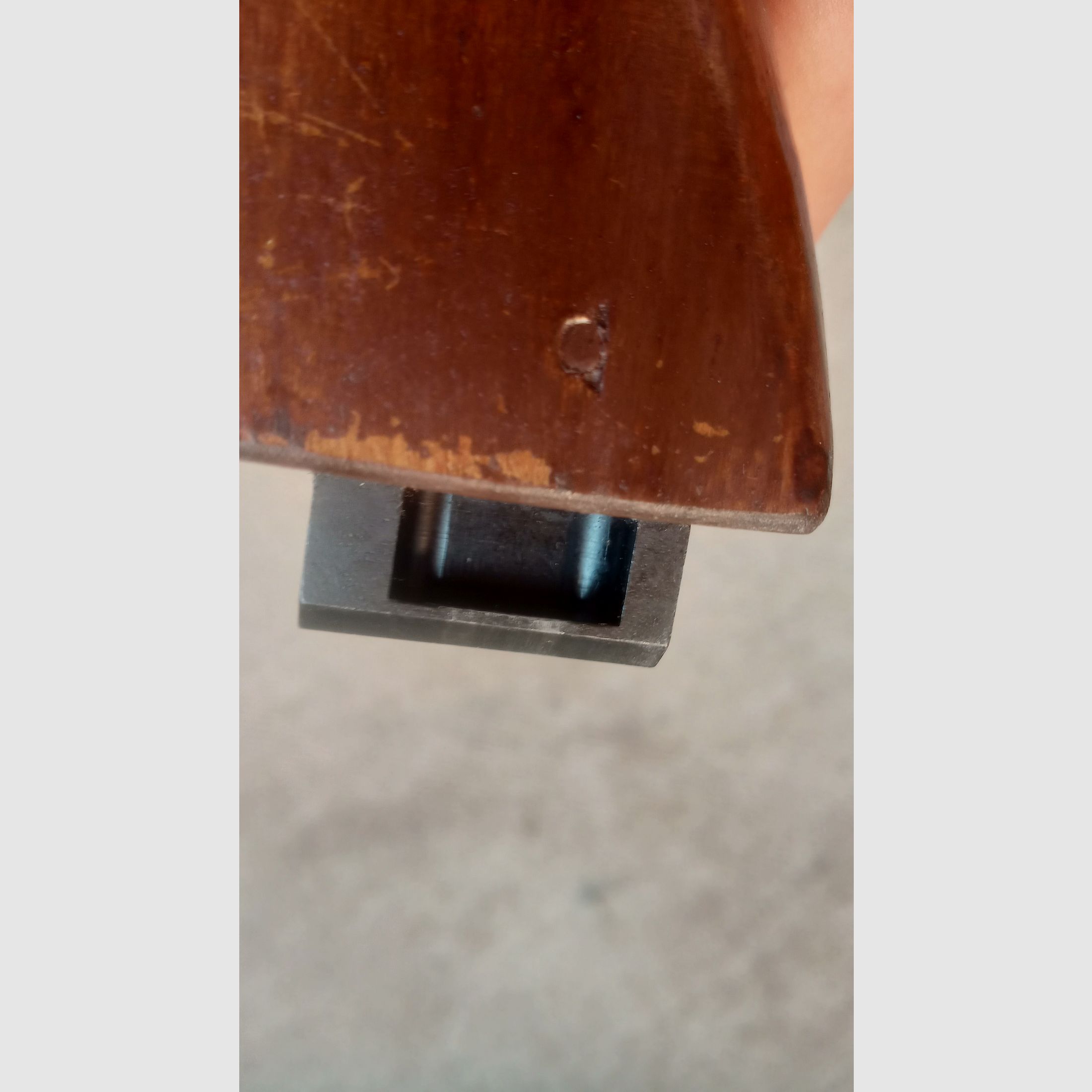 Madera de AK ruso con adaptador para rifle de CO2 Yunker en aspecto de culata fija AK74