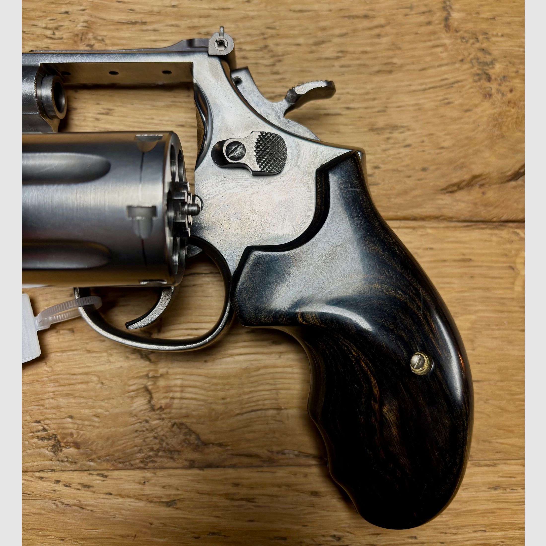 Smith & Wesson Revolver 686 Target Champion  /  Inclusief sportgrippanelen en verbeterde trekker