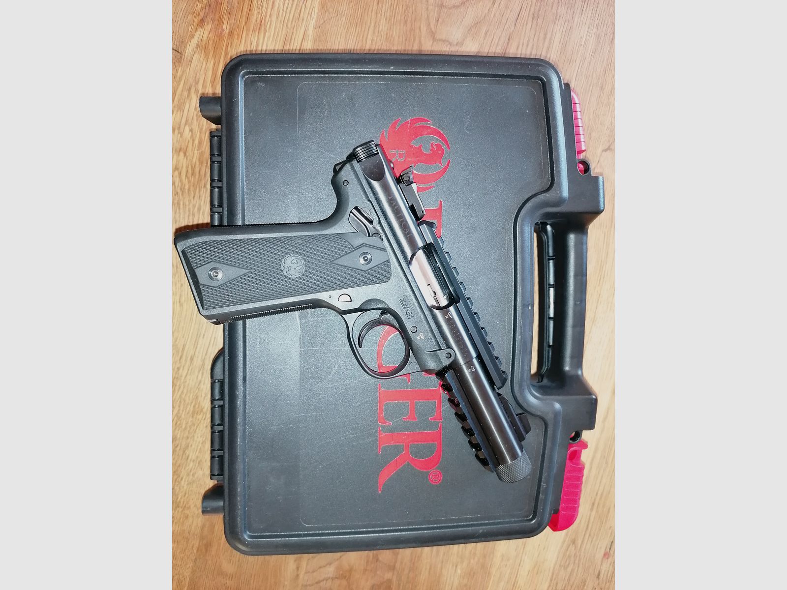 Ruger Mark IV 22/45 Tactical