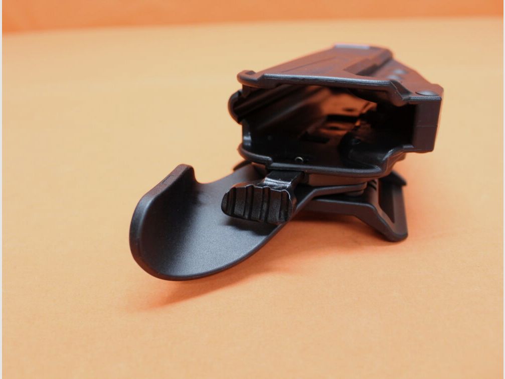 5.11 5.11 ThumbDrive Holster (50026) 019 Black: Glock 34/35 right-hand black