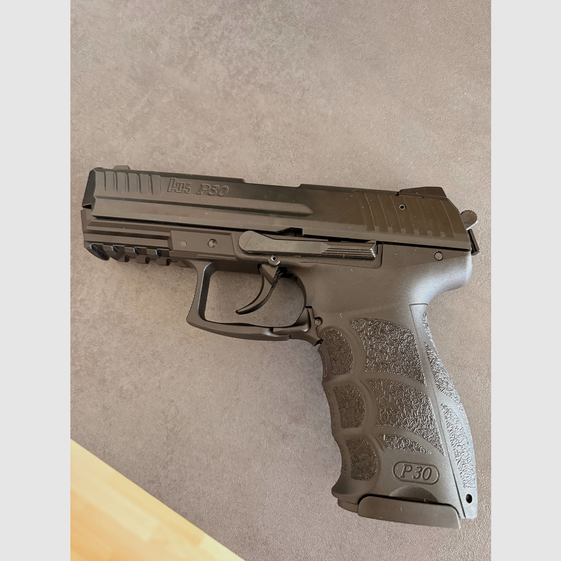 Heckler und Koch P30 9mm PAK