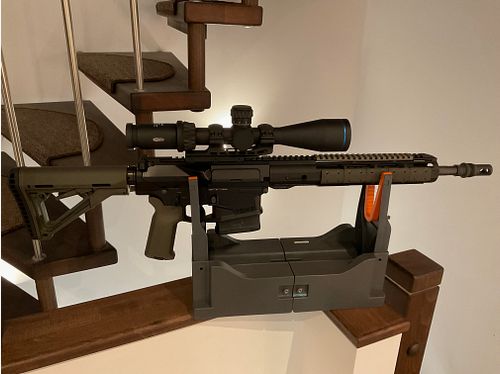Hera Arms 7SIX2 14,5 Zoll im Kaliber .308 incl. Meopta Zielfernrohr Optika6 3–18x50 RD SFP und Zubehör 