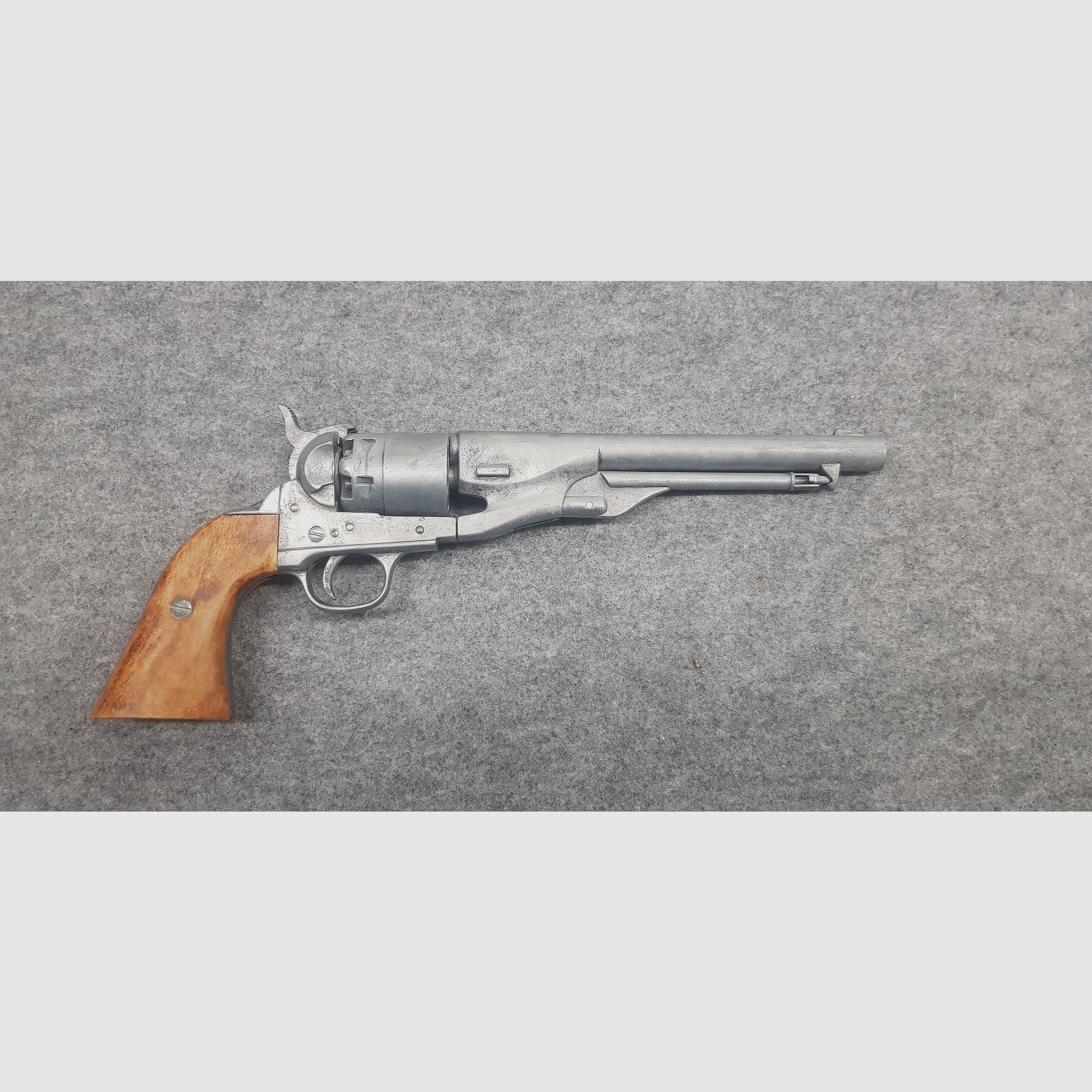 Peacemaker 45 Western Revolver Single Action Magnum  Deko Modell Denix Kavallerie Schofield USA  1860