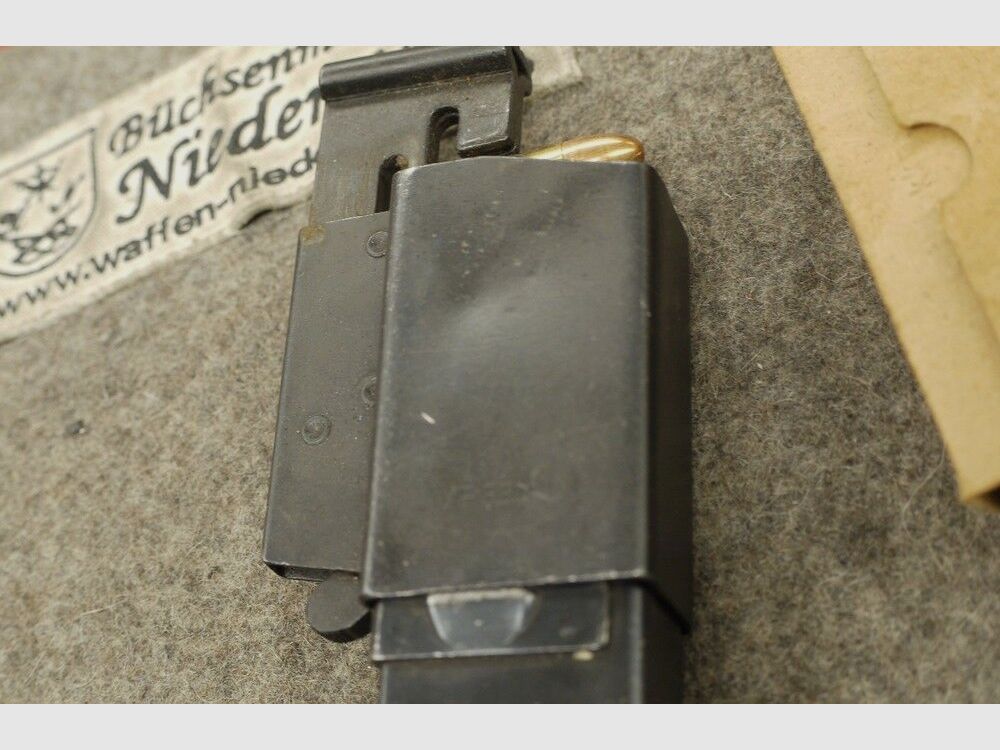 1 Wehrmacht Magazinlader MP38, MP40, MP41 WH - kur 42
