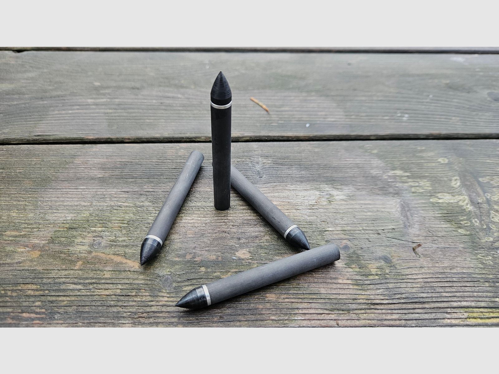 Harpoon arrow for scuba diver start tube short