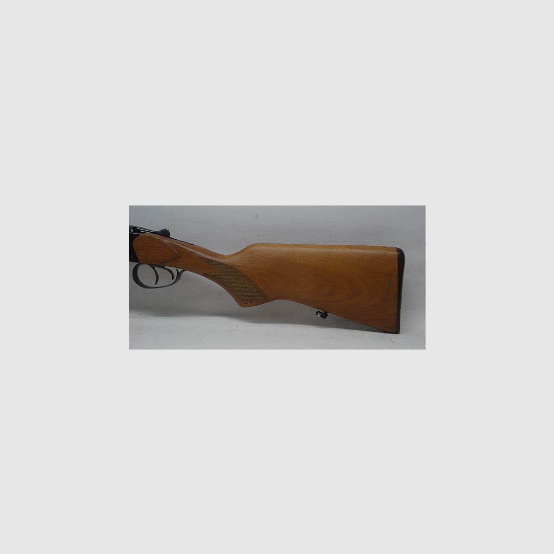 IJ-43 LL72 - 12/70, impugnatura in legno