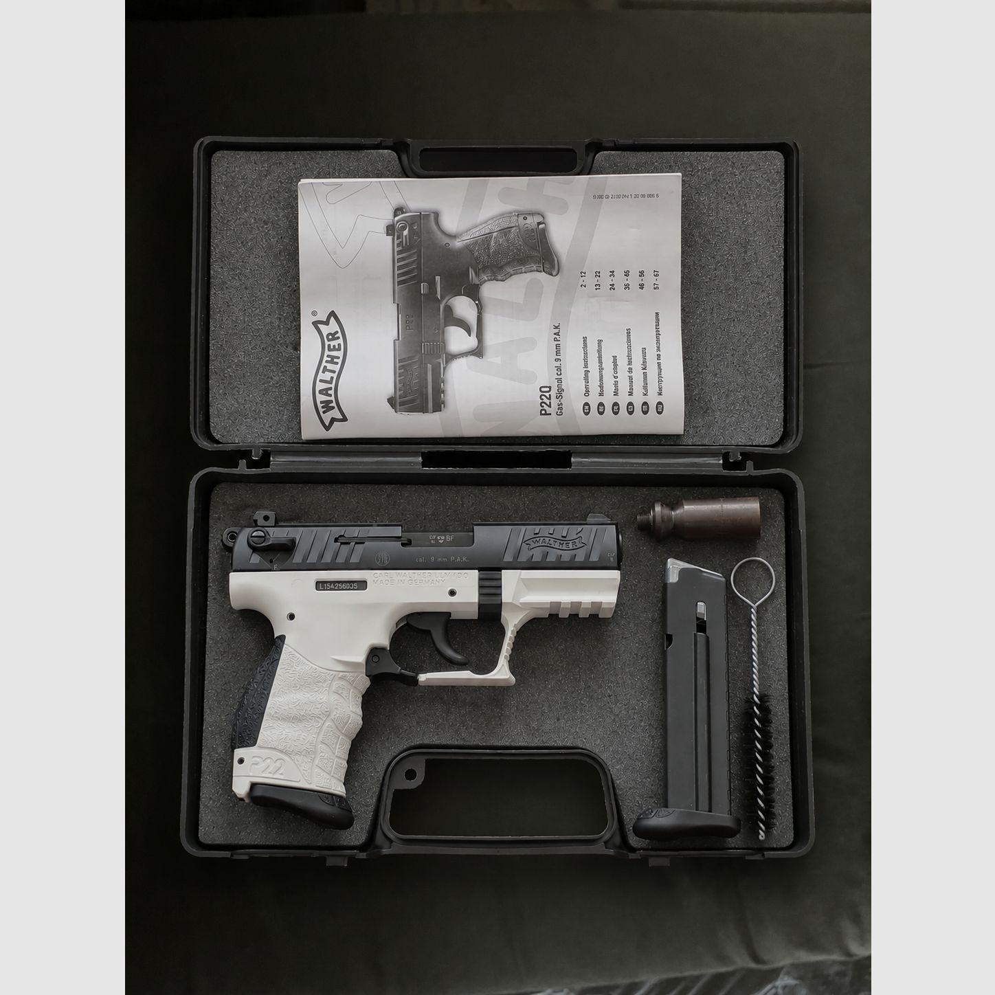 Walther P22Q Chess Schreckschuss pistol