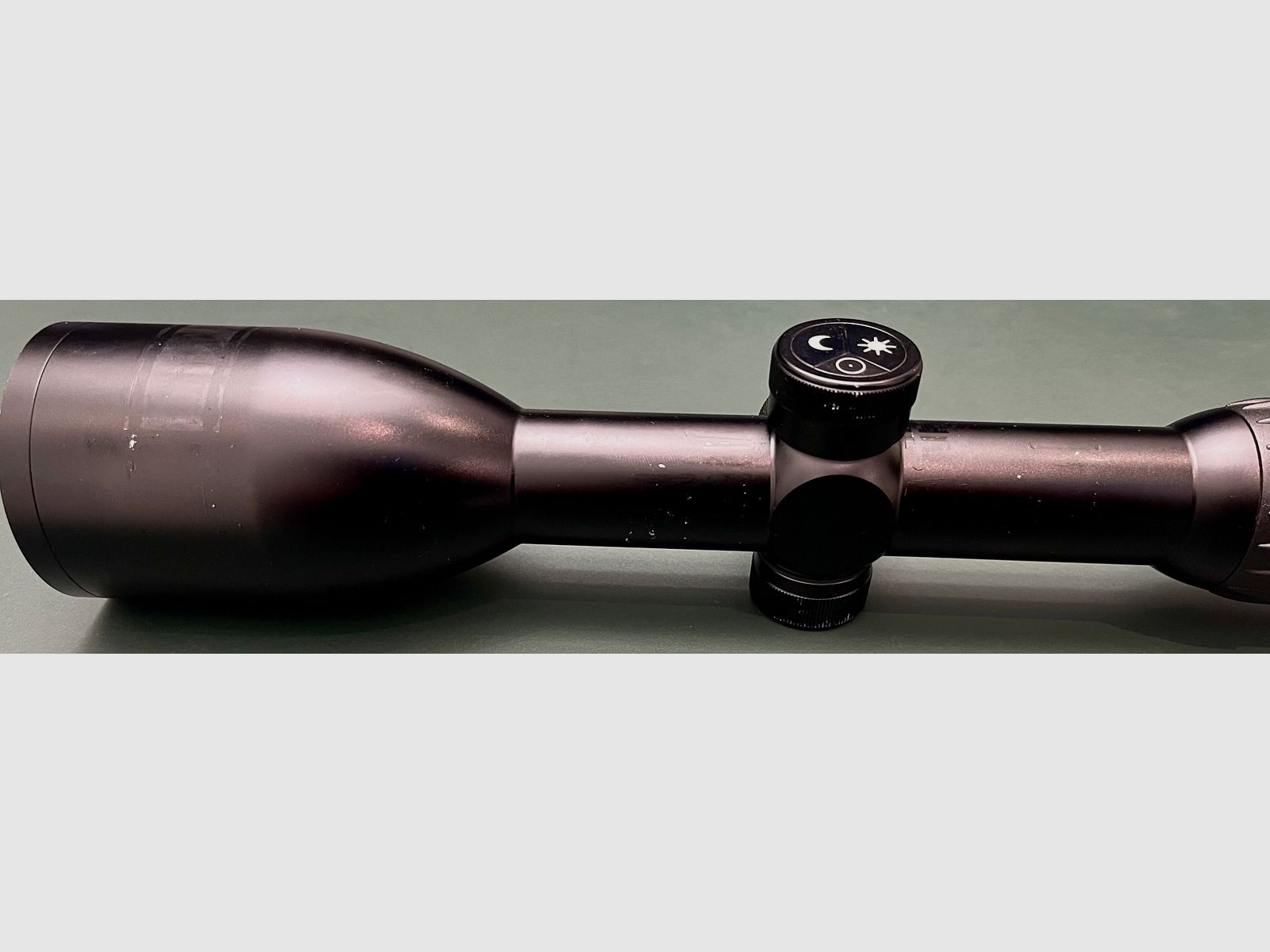 Schmidt & Bender 2,5-13x56 Stratos Zielfernrohr.