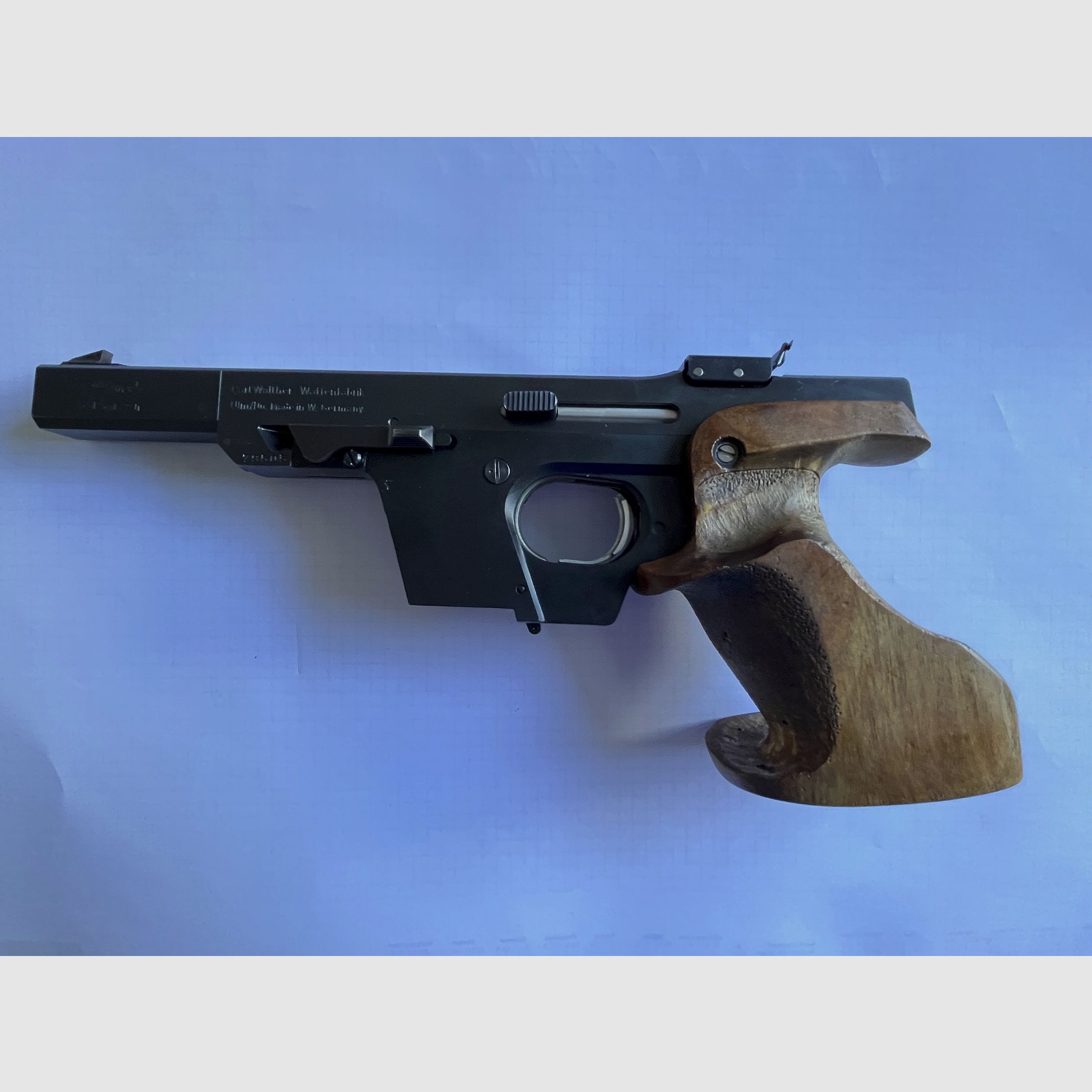 Pistola sportiva Walther GSP in calibro .22 con un sistema intercambiabile in calibro .32