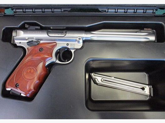 Pistola Ruger MK IV Hunter .22lr en maletín con cargador de repuesto Hunter