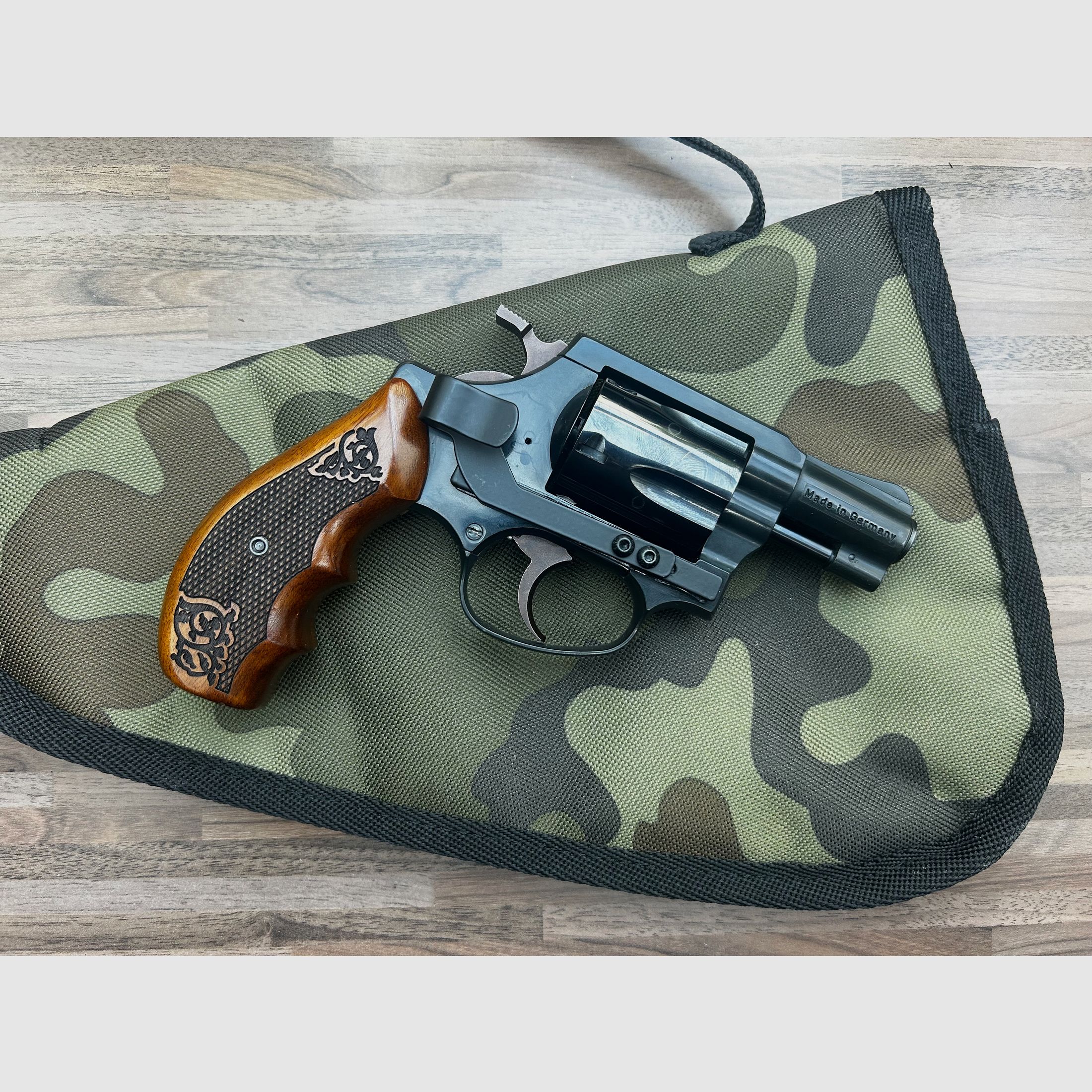 Arminius HW 77 Gas Signal Revolver