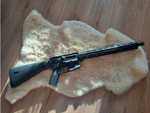 KE ARMS LLC AR-15 KP-15 Co by zrobił Stoner 2020 Czarny WWSD 2020 dobrze utrzymany .223 Rem