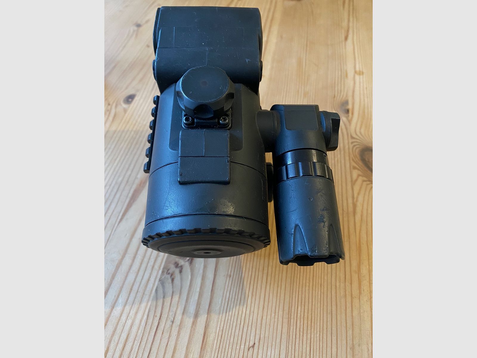 PULSAR DFA 75 mit RUSAN-Klemmadapter AD540-56