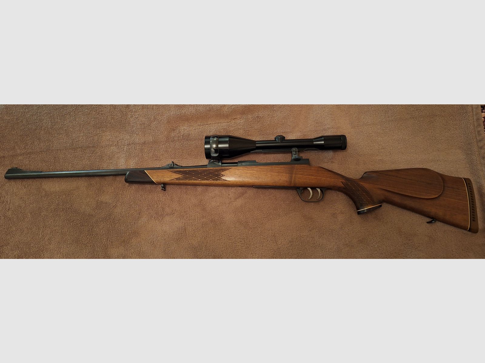 wunderschöne Reptierbüchse Akah Voere 7x64 mit Zeiss Diatal-Z 8x56 auf Suhler Einhakmontage Top! 