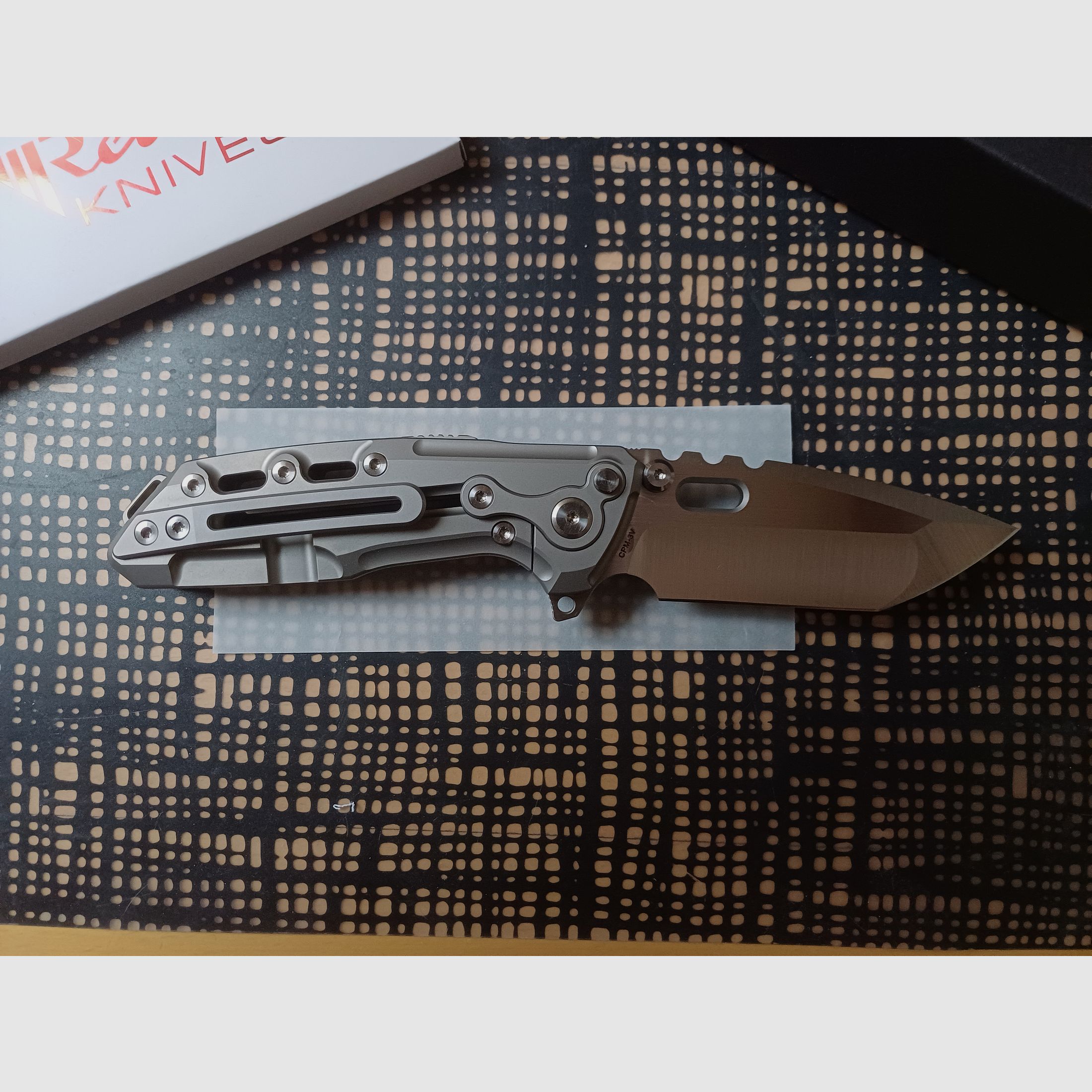 Reate Knives T1000 V1 CPM-3V S/N: 517 TOP condition, image 2 of 14