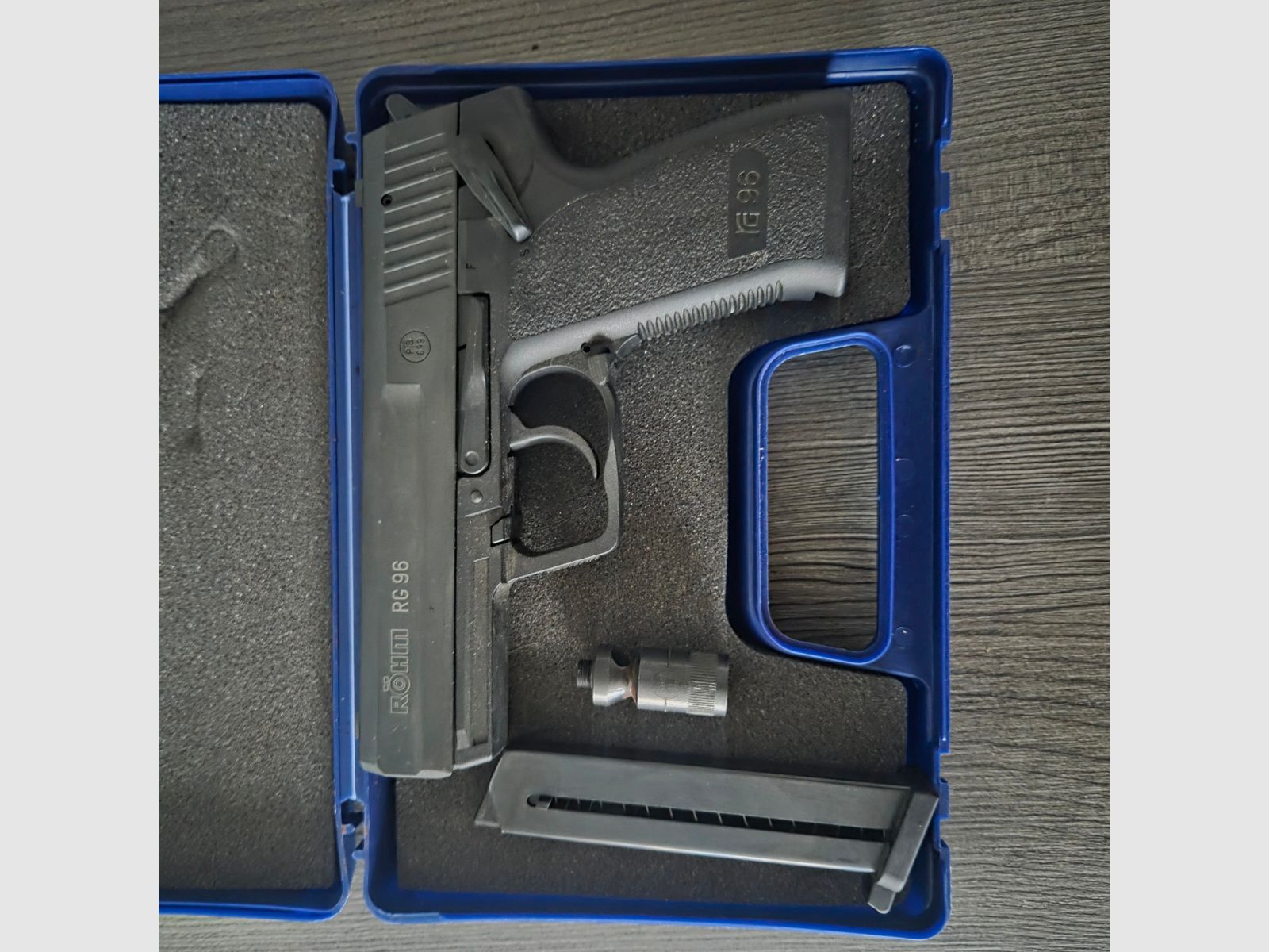 Röhm RG 96 9 mm P.A.K. incl. valigetta originale & coppa di lancio