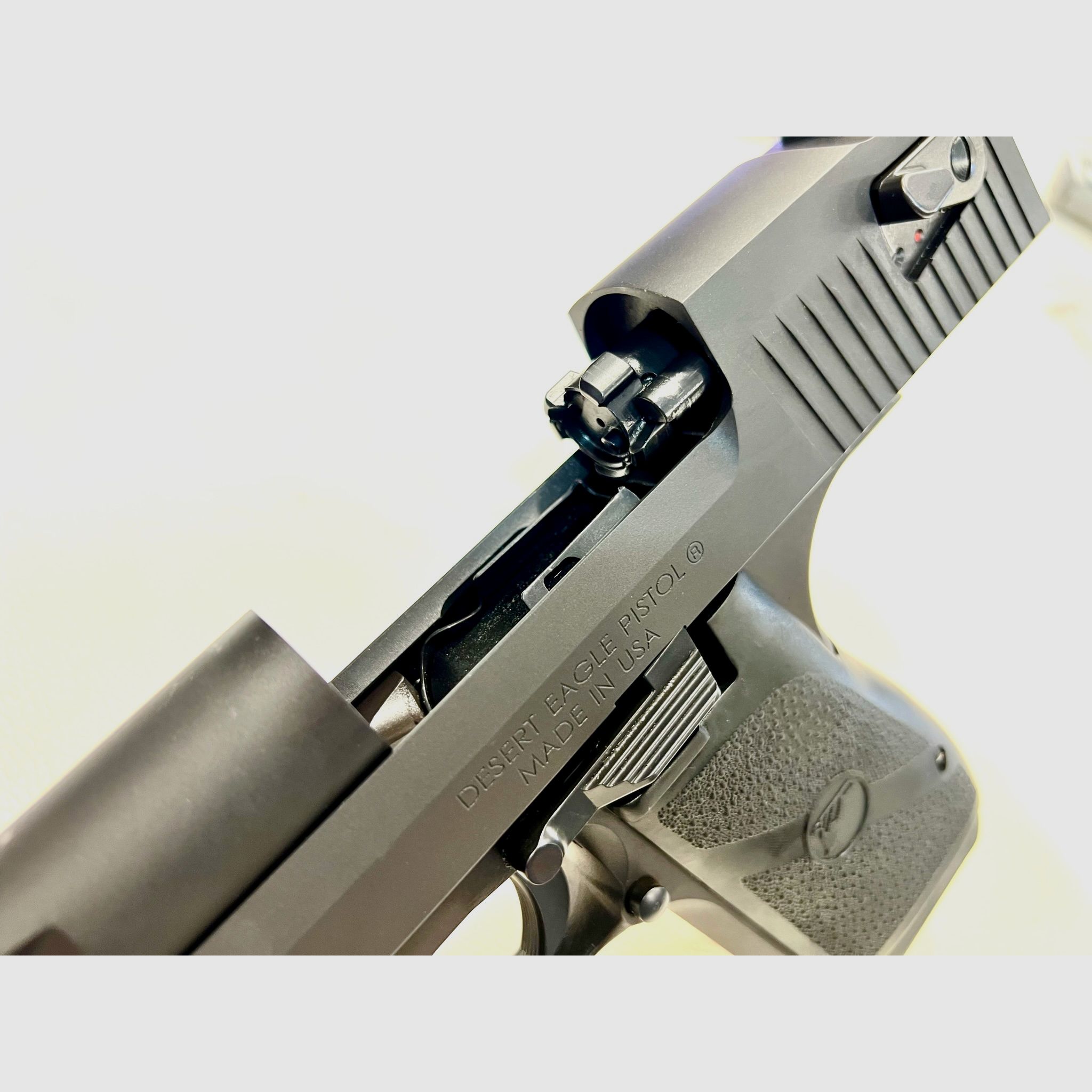 MAGNUM RESEARCH DESERT EAGLE – 50 A.E., image 2 of 7