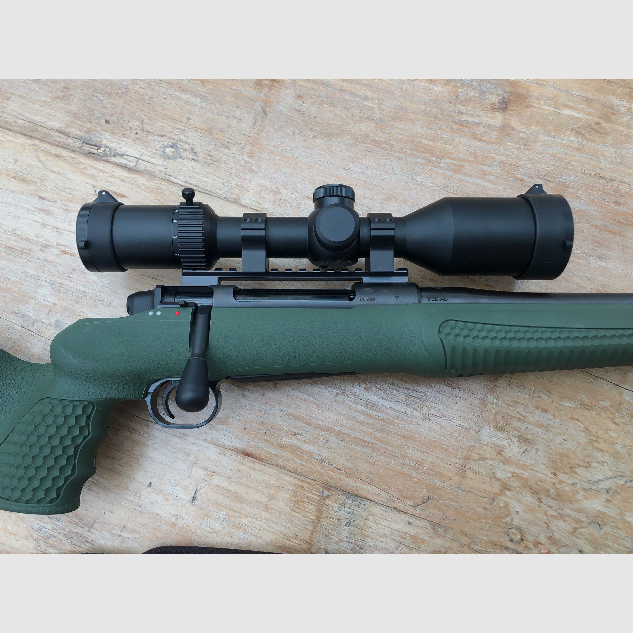 Absolut neuwertig - frisch aus dem Laden: Mauser M18 Fenris .223 Rem mit Optik und Schalldämpfer 