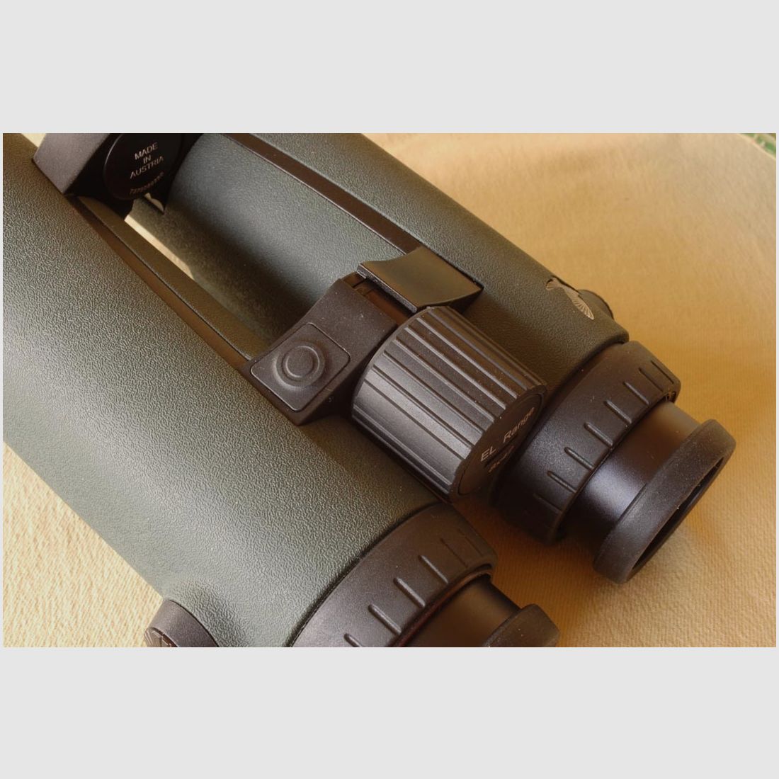 Swarovski EL Range 8x42 binoculars
