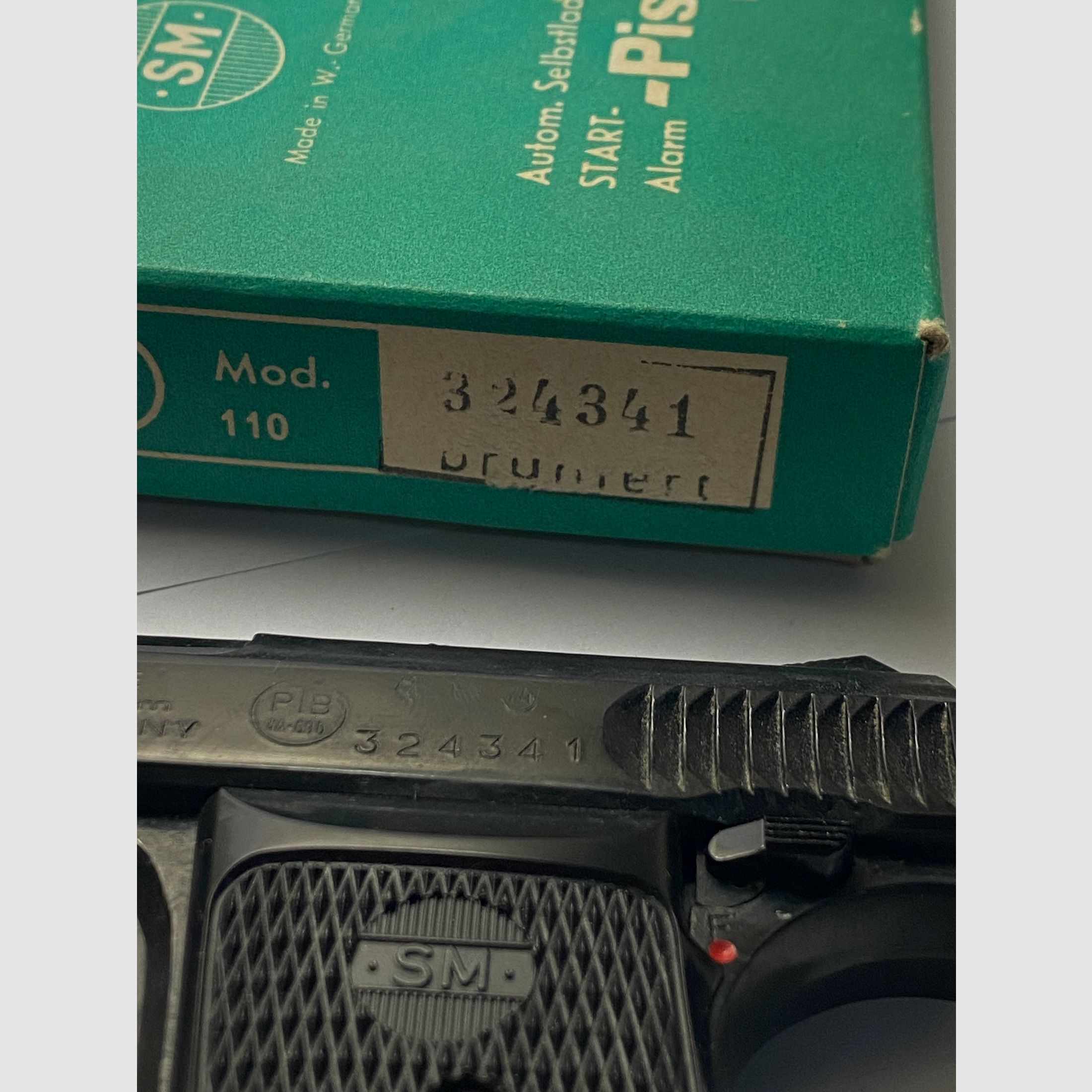 SM 110a blank firing pistol 8mm