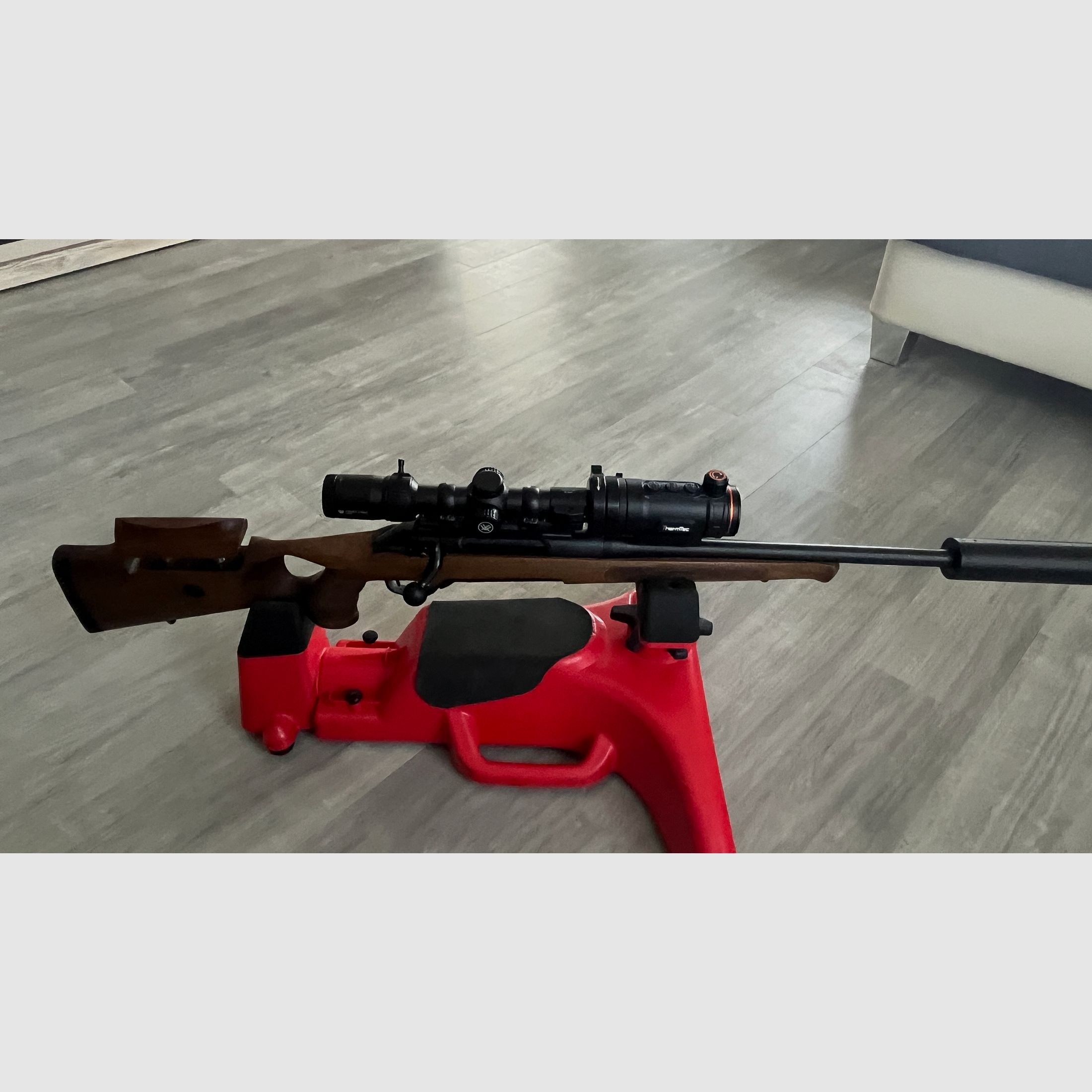 Haenel Jäger 10 in .308 komplett mit Wärmebildvorsatzgerät