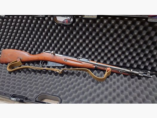 Mosin Nagant	 M44