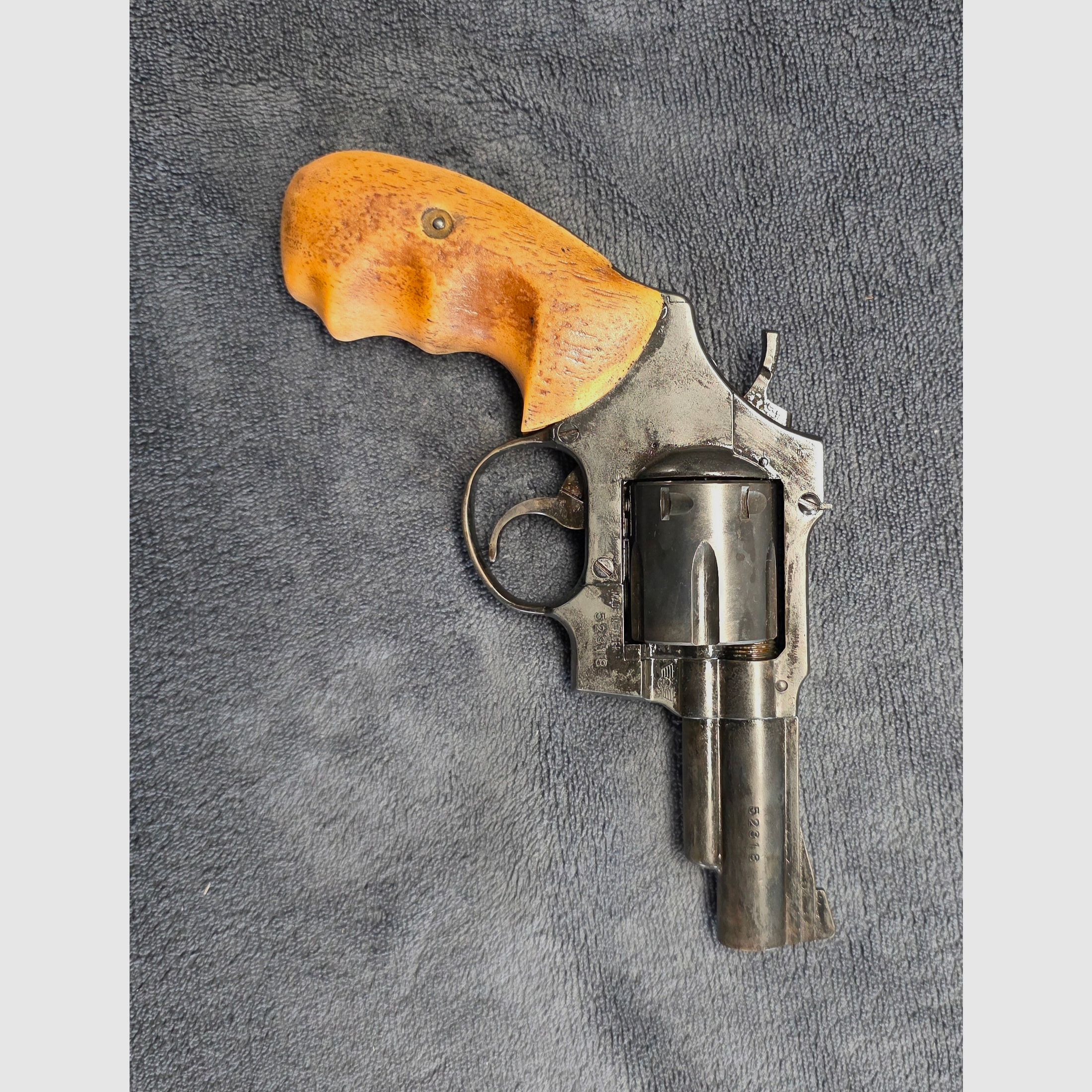 Revolver HS38 , .38 SPEZIAL