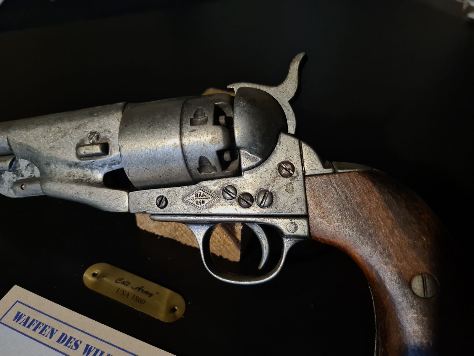 COLT ARMY-REVOLVER MODELLO 1860