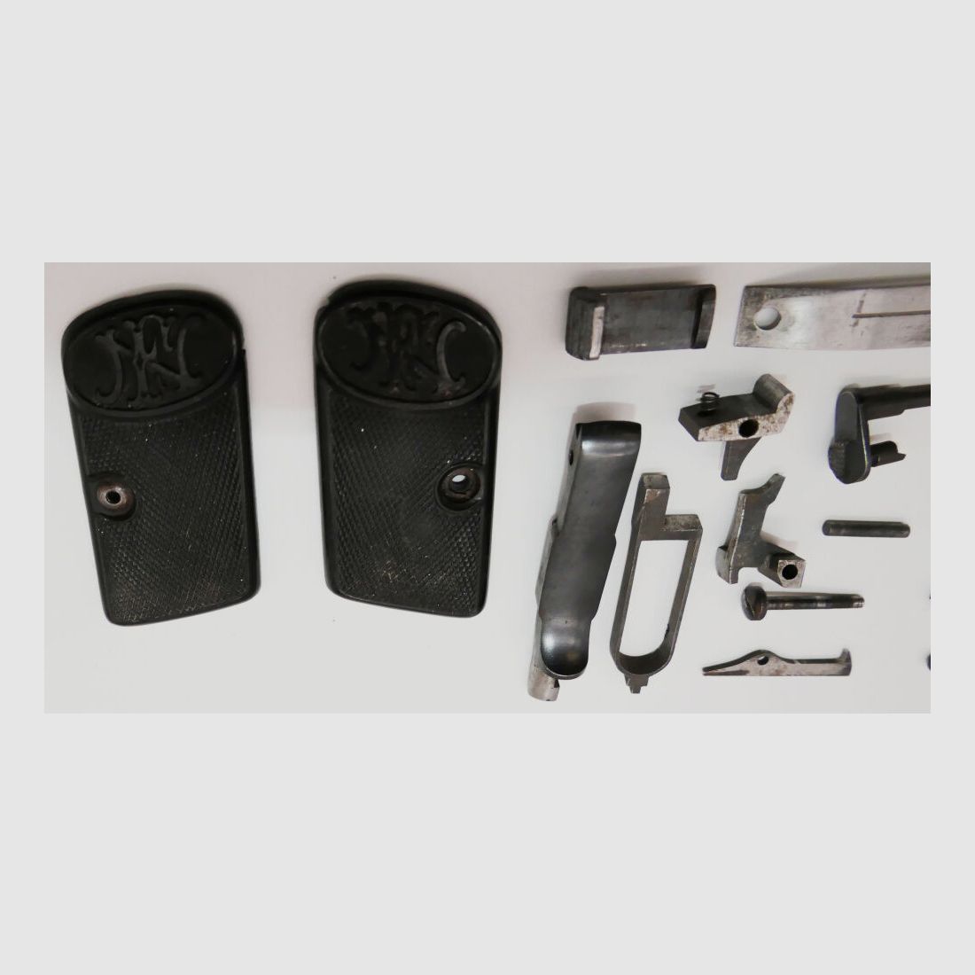 Teilesatz Fabrique Nationale Teilesatz FN Baby