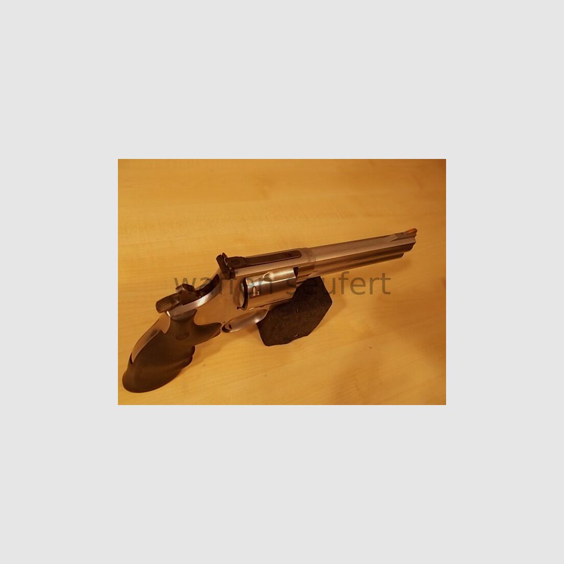 Smith & Wesson 686-5 6-Inch Stainless Revolver