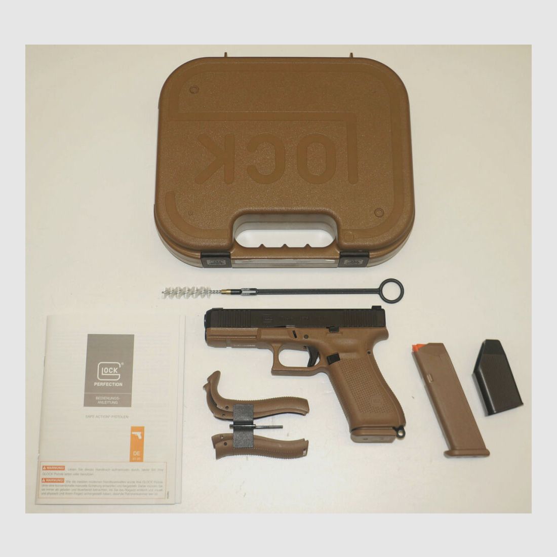 Pistola semiautomática Glock 17 Gen.5 FS/FXD "FR Coyote" cal. 9x19 armamento estándar del ejército francés