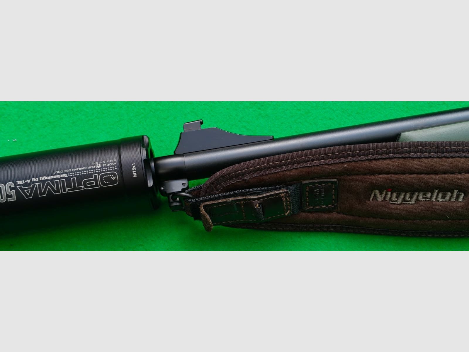 Savage 111 – Repetierbüchse in 8x57 IS mit GPO Spectra 4