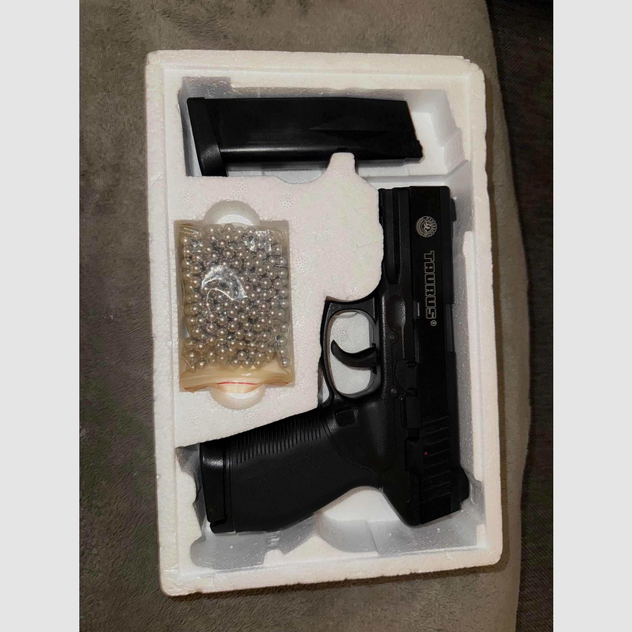 Taurus PT 24/7 | 0,5j | 580g | 6mm BB