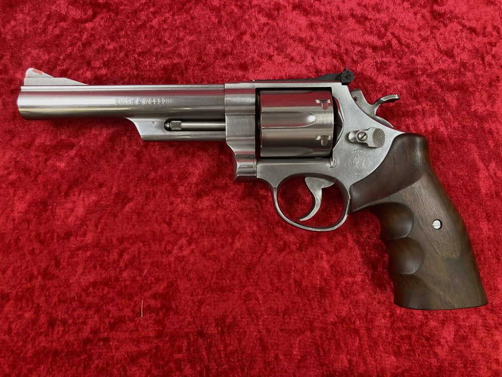 Smith & Wesson	 629-4