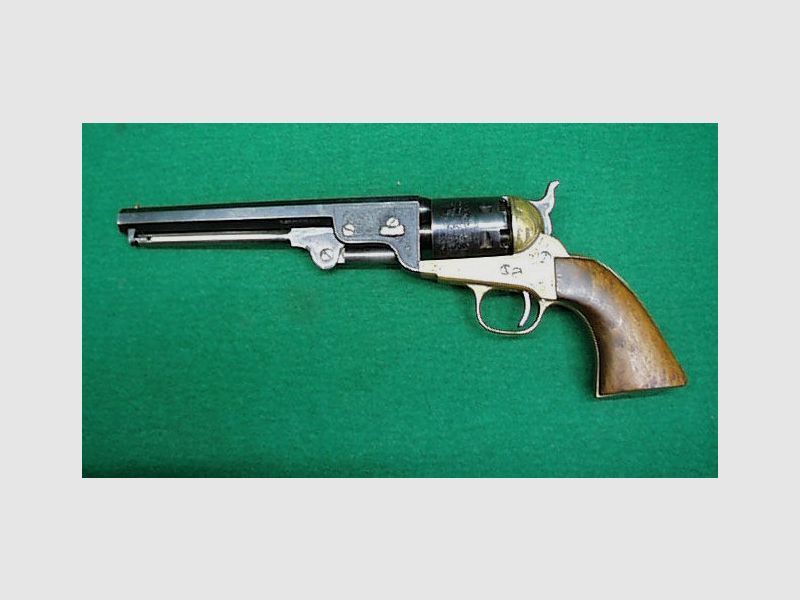Hege Revolver Colt 1851 Navy, graviert