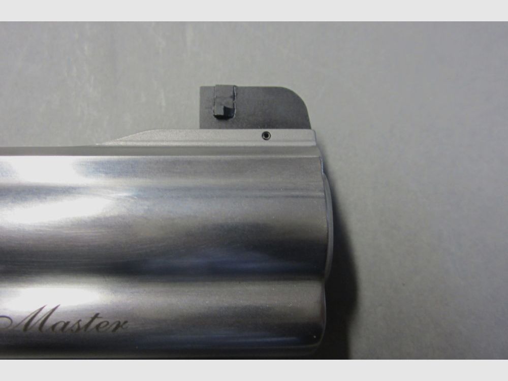 SMITH & WESSON USA Target Champion Deluxe Match Master 686 lucido