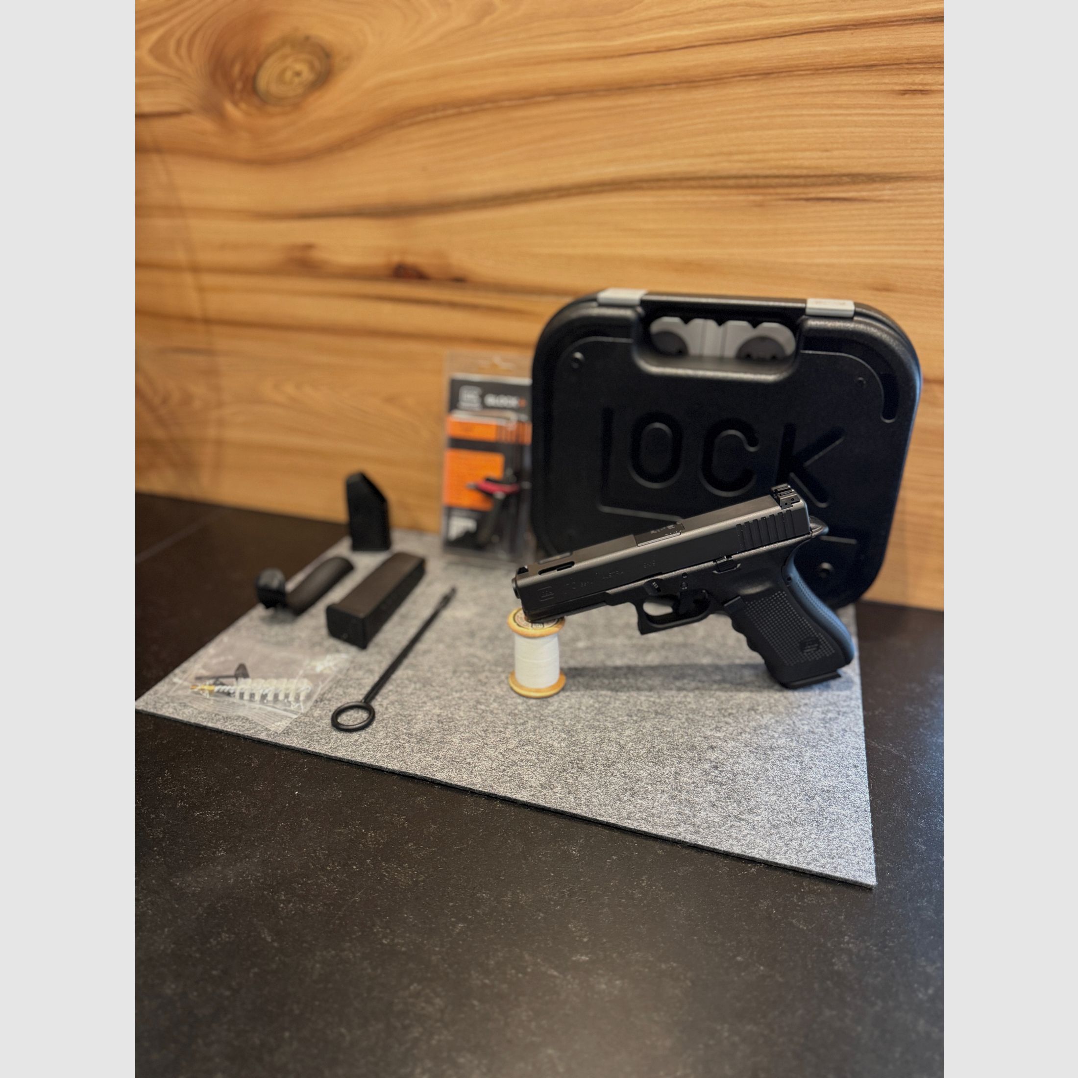 Glock 17 C Gen4 incl Original Performance Trigger like new