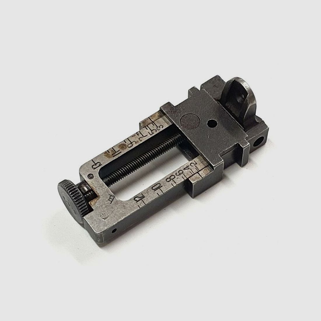 Britse Spindeldiopter Model 8/53 voor Lee Enfield SMLE No.4 Mk.1