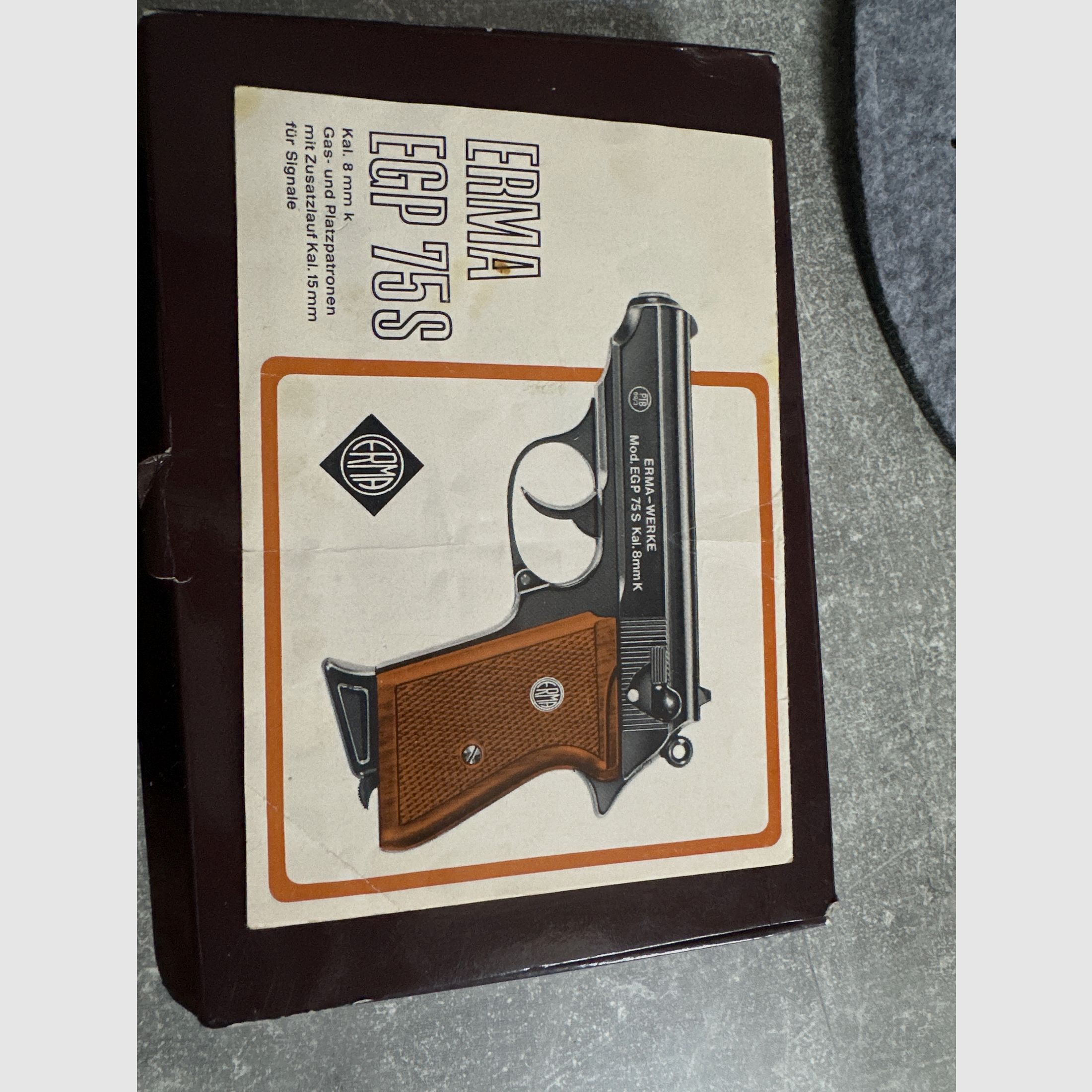 Pistole ERMA Werke Mod. EGP 75 S cal. 8 mm K . Komplett Set